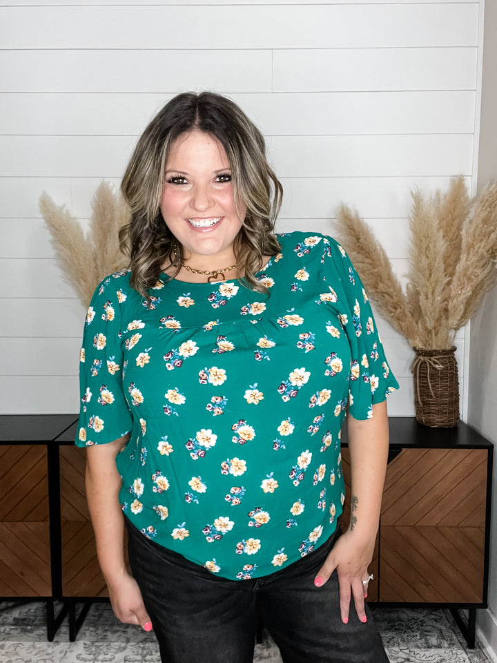 "Reward" Ruffle Short Sleeve (Green)