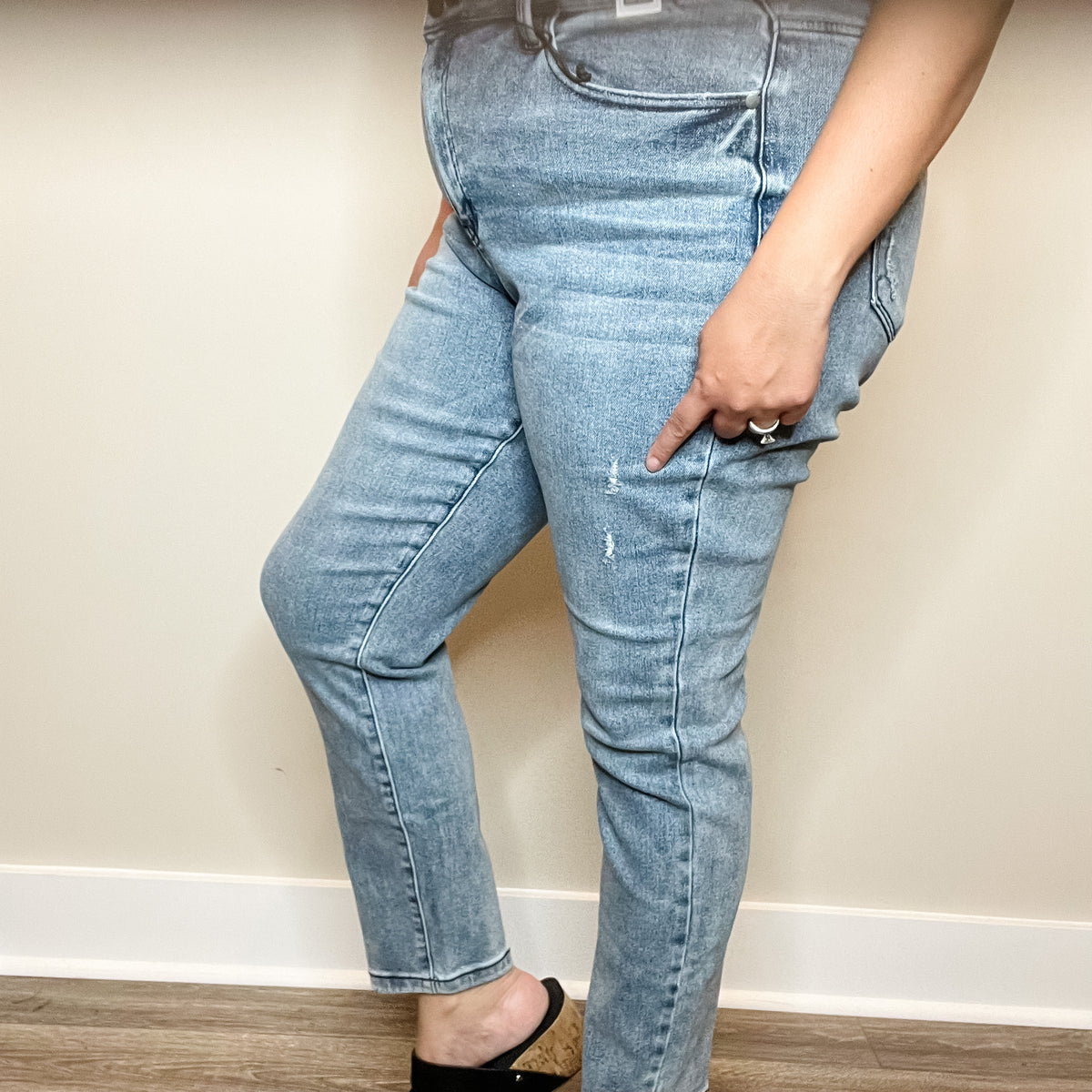 Judy Blue "I Saw the Sign"  Slim Fit Jeans