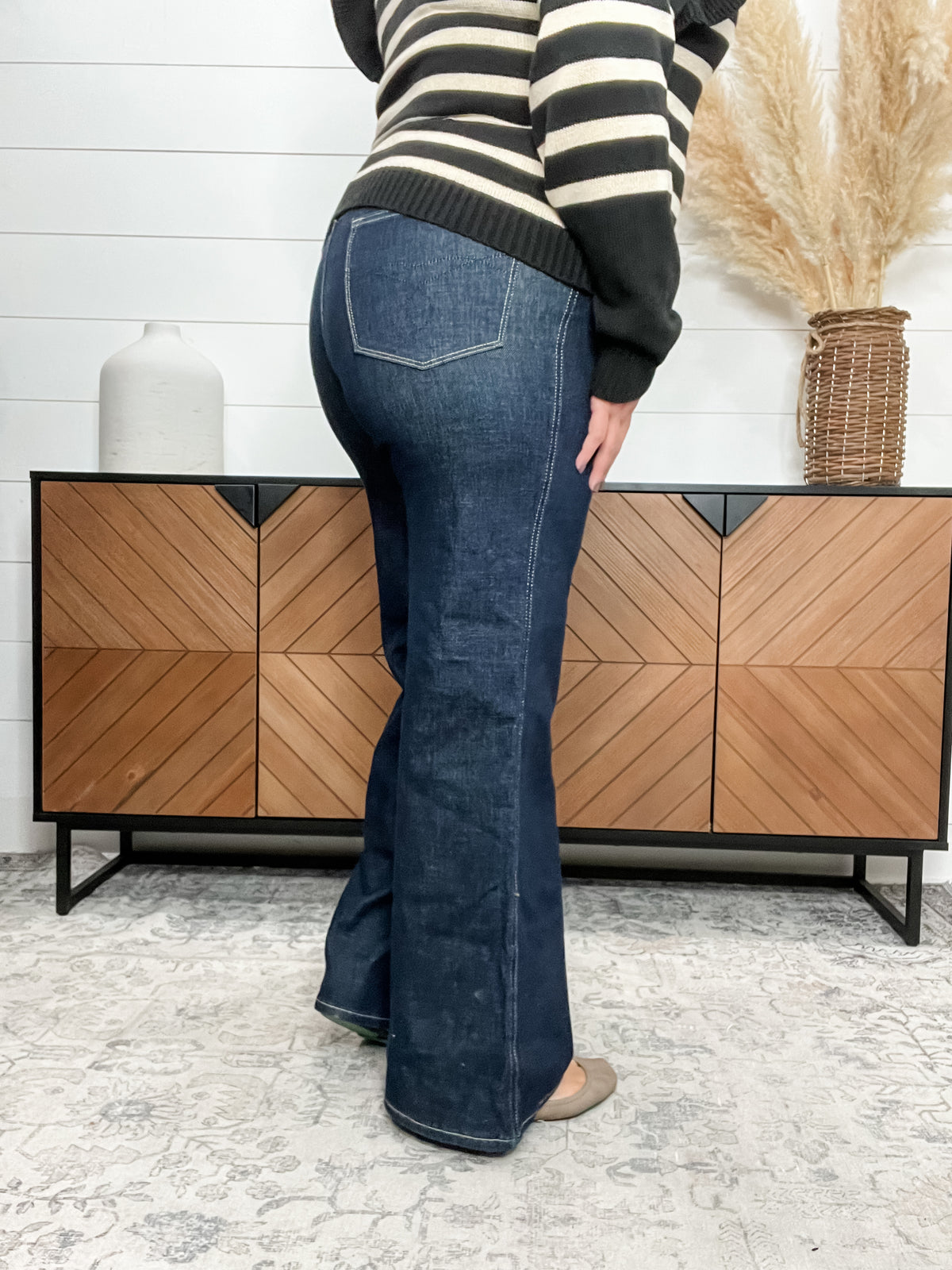 Judy Blue “Take Me To Work” Retro Wide Leg Jeans