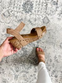 "Devon 2.0" By Very G Tooled Sandal (Light Tan)