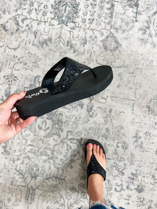 "Napoli" Wedge Sparkle Sandal By Very G (Black)