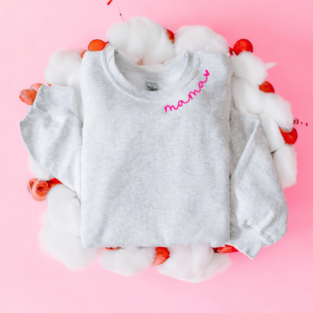 Mama embrodiered collar