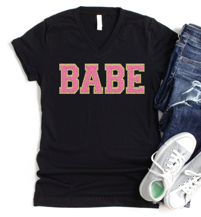 Exclusive Thredz BABE Patch Letter V-Neck, black 100% cotton | Lola Monroe Boutique
