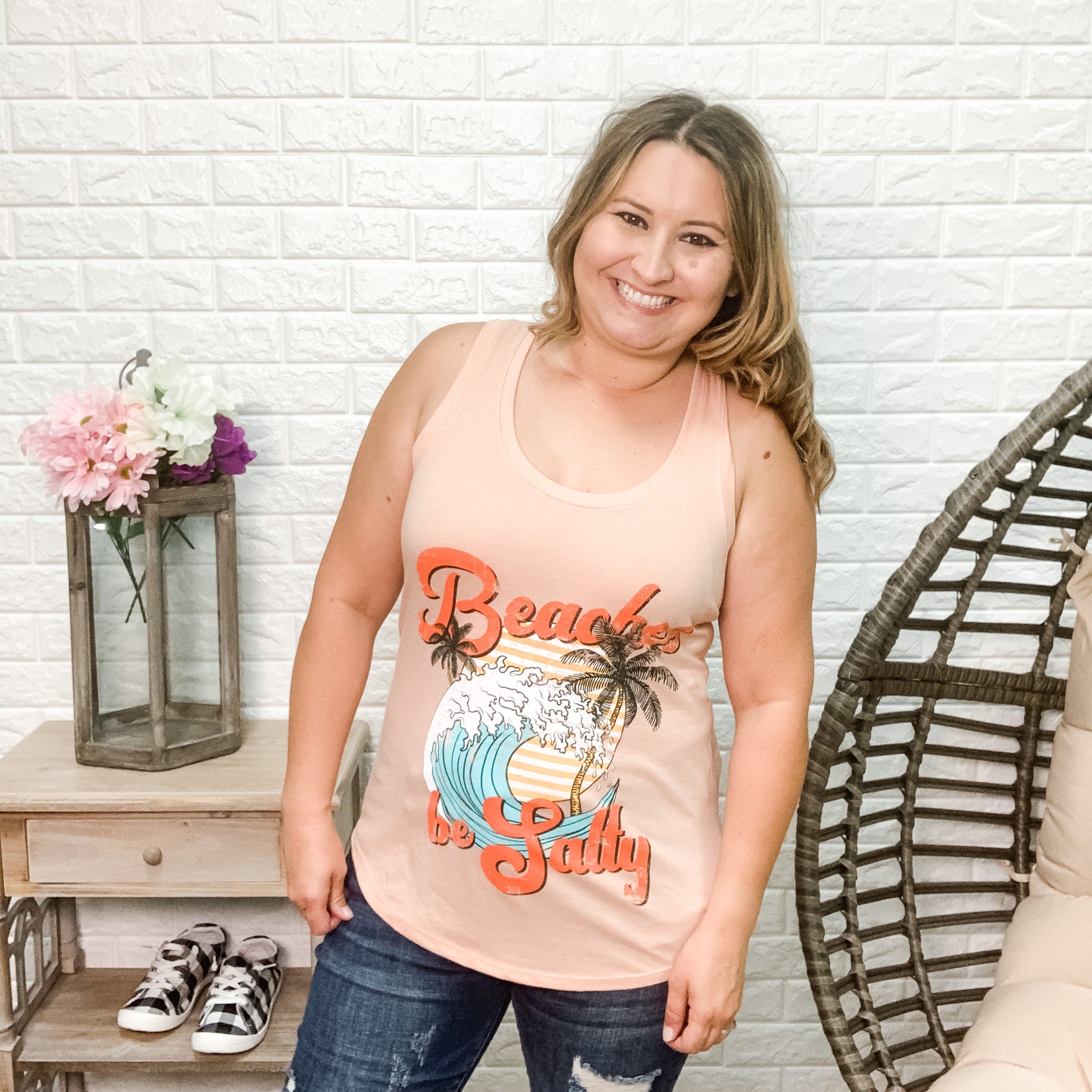 Beaches Be Salty Tank Top-Lola Monroe Boutique