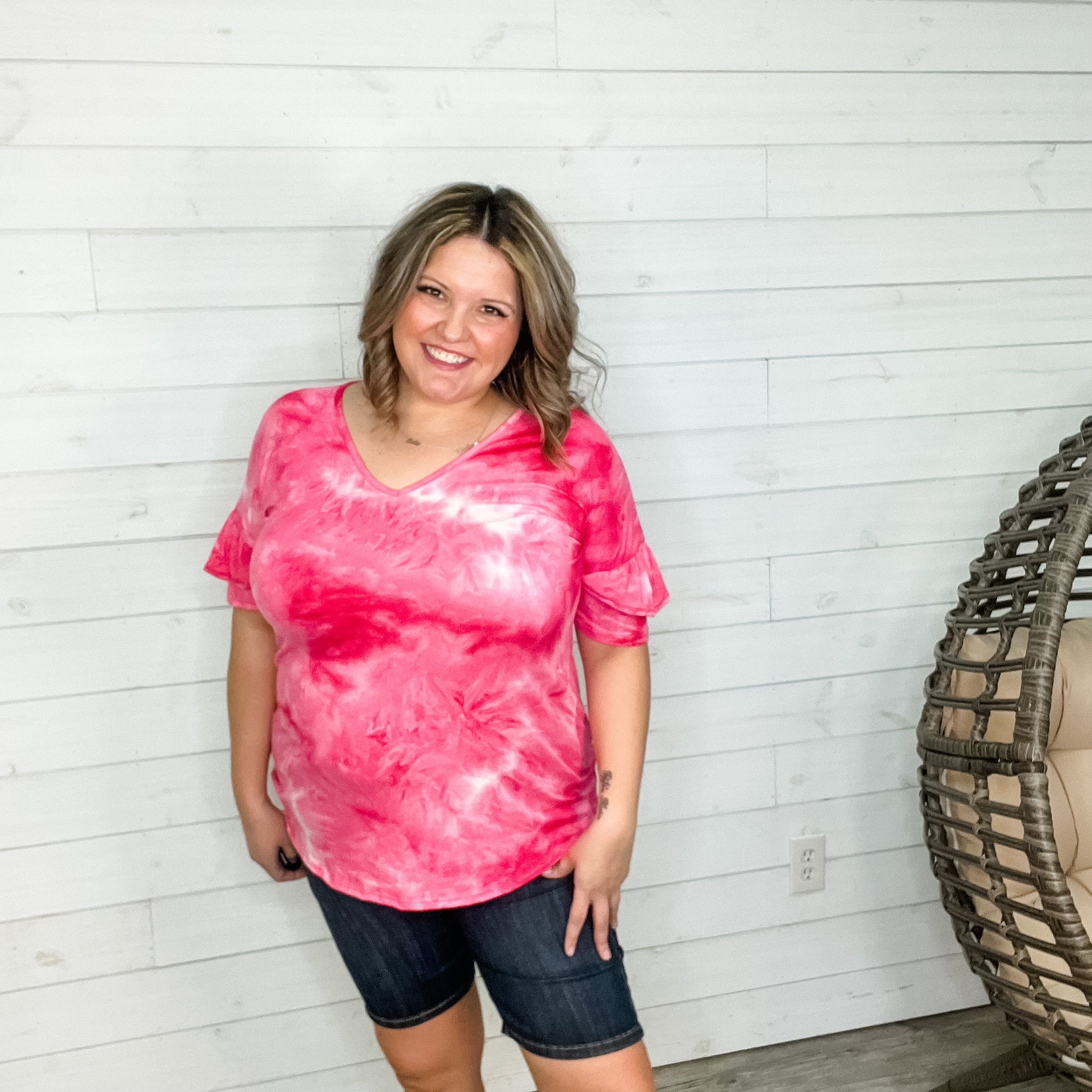 "Chase" Ruffle Short V Neck Neck