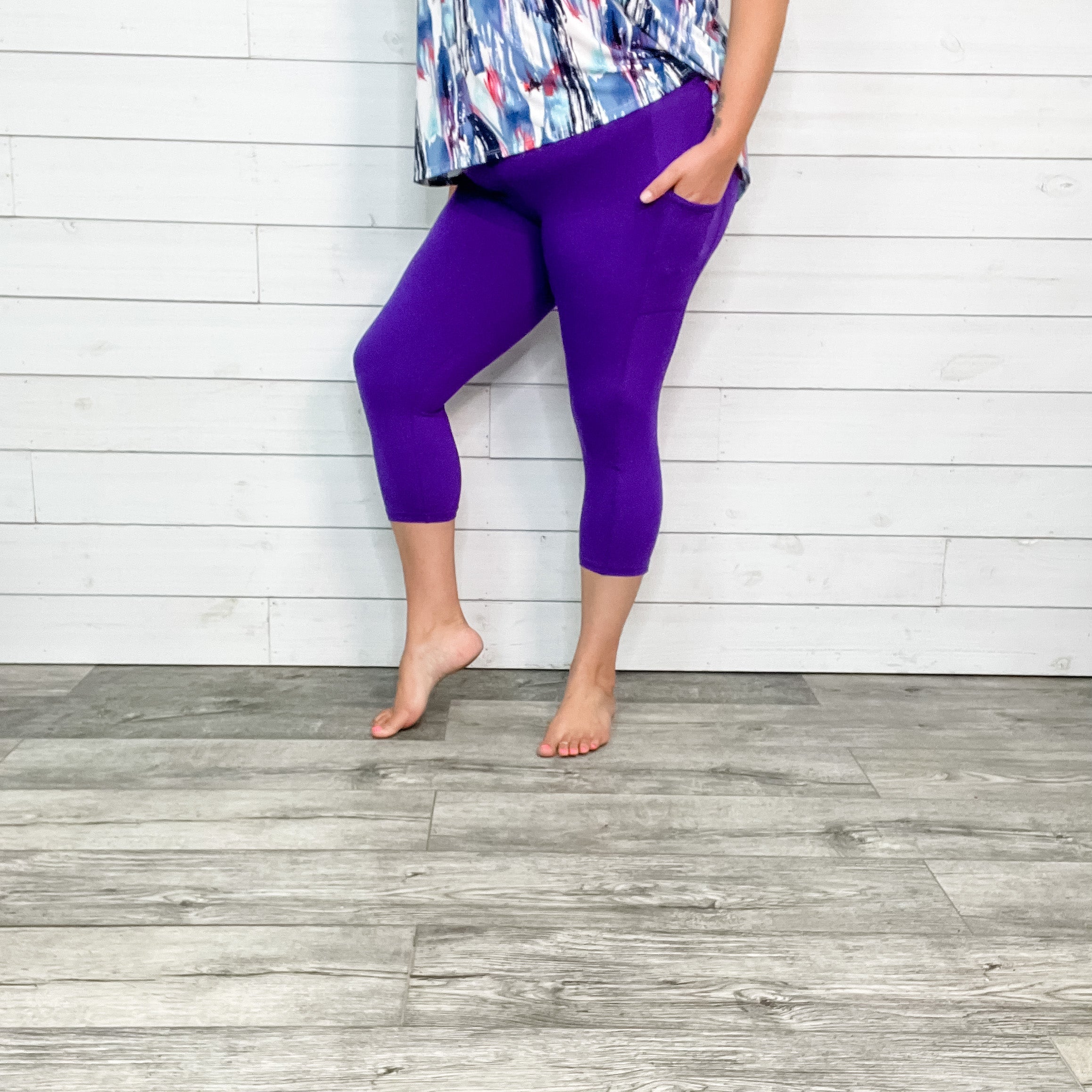 Classic Legging Style Capris With Pocket (Purple)-Lola Monroe Boutique