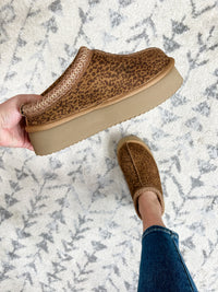 Corkys "Pillow Talk" Sherpa Lined Platform Slip On (Mini Leopard)