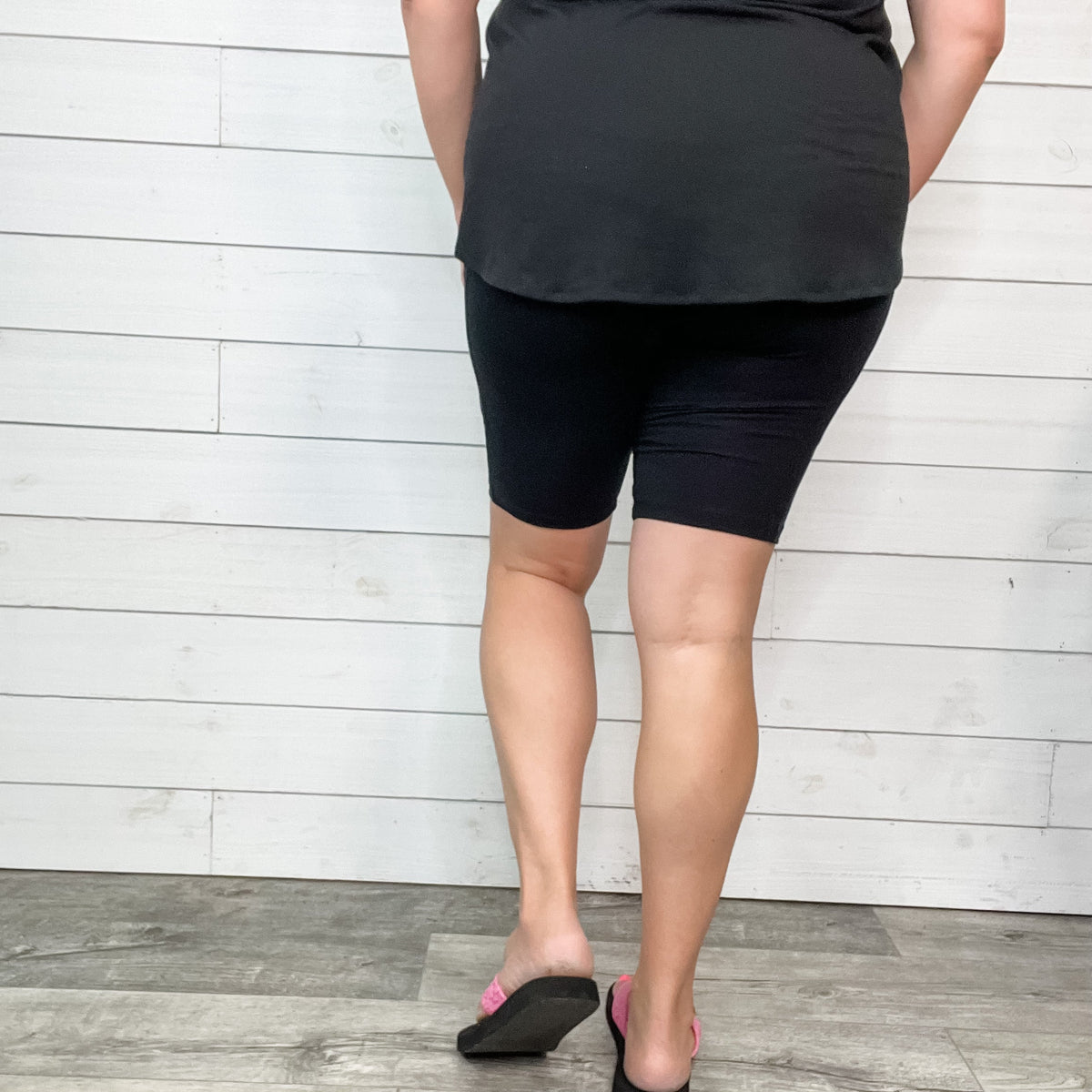 Cotton No Chub Rub Bike Shorts with Pockets (Black)-Lola Monroe Boutique