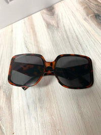 Square Frame Triangle Arm Sunglasses (Tortoise)