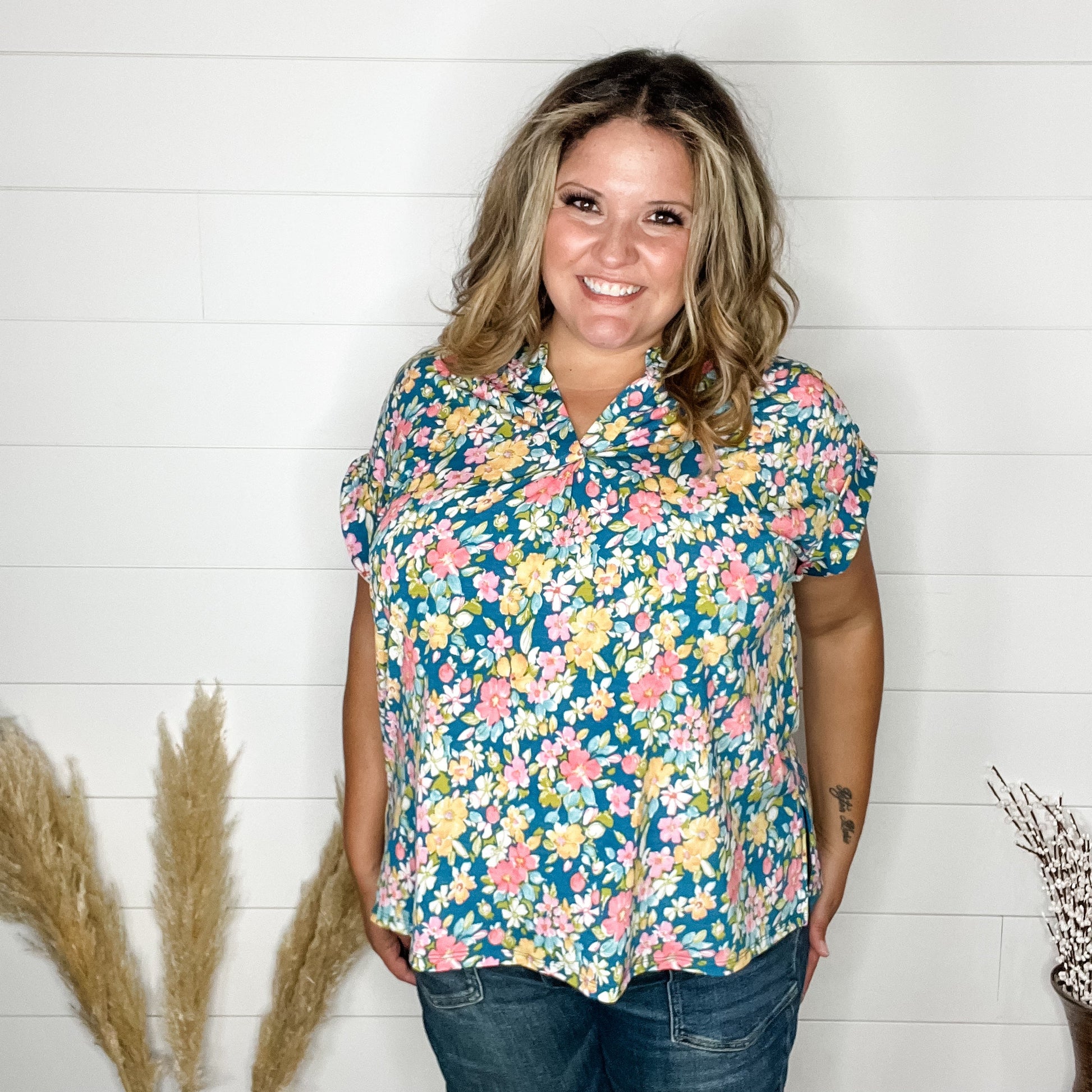 "Dill" Split Neck Cuffed Short Sleeve-Lola Monroe Boutique