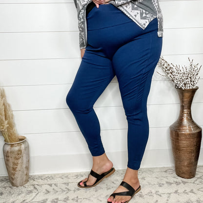 "Disappearing Act" Pull On Skinny Capri Trousers (Navy)