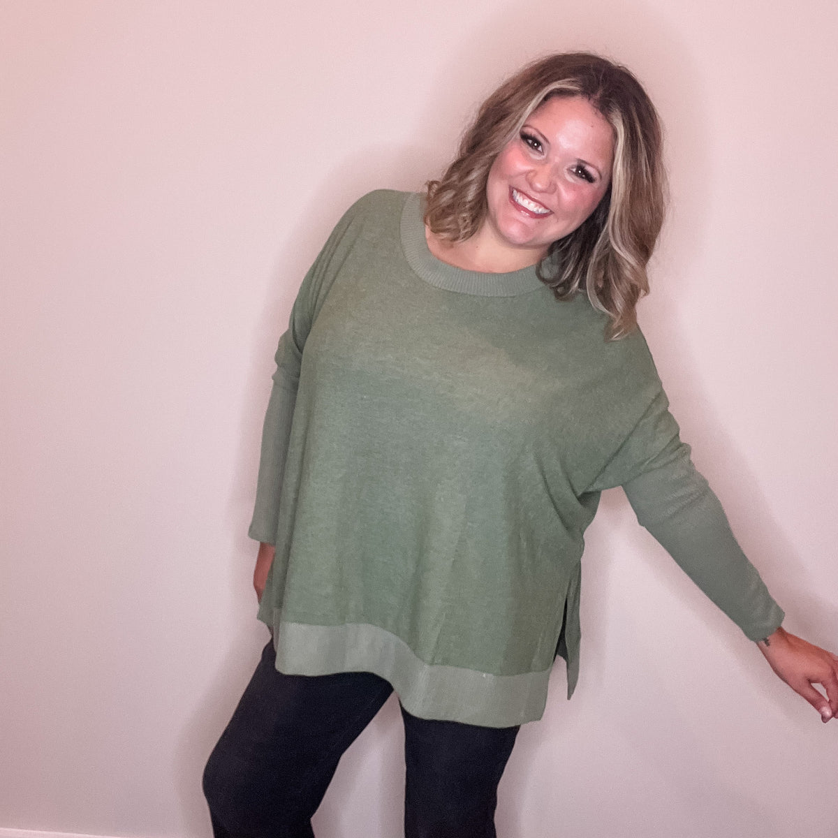 "Downtime" Long Sleeve with Thumbholes Hi Low (Olive)-Lola Monroe Boutique