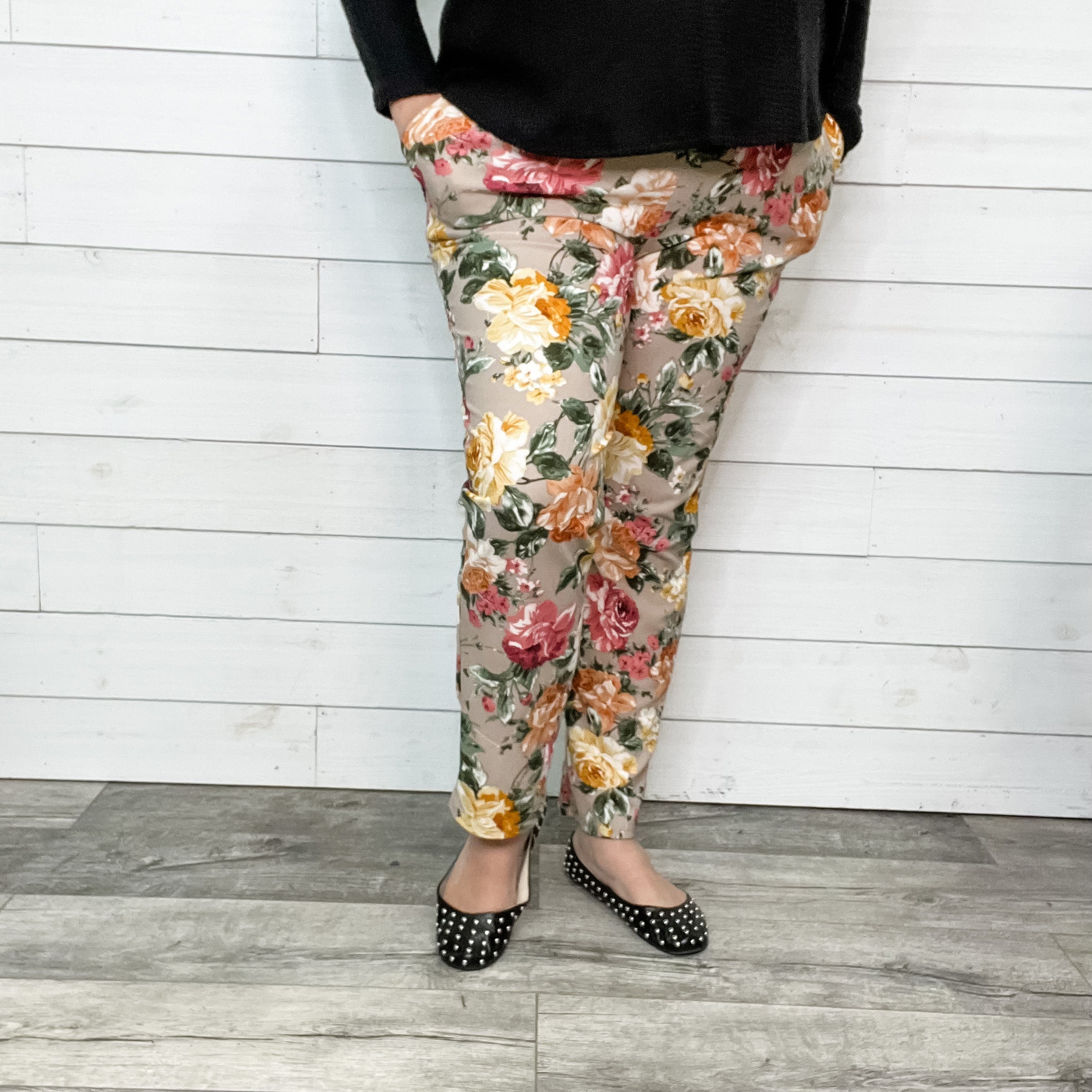 Floral Straight Leg Pant with Pockets-Lola Monroe Boutique