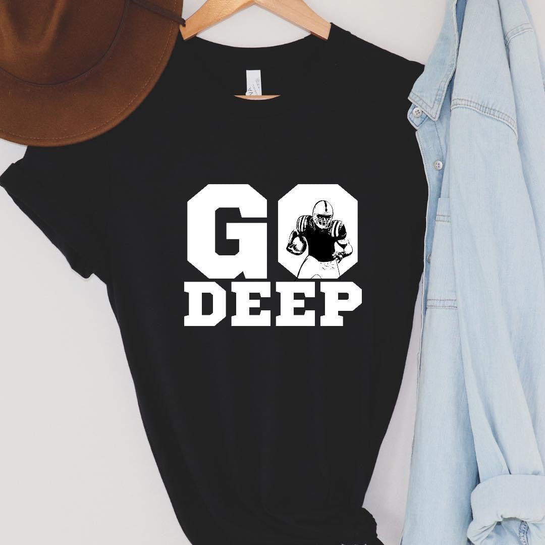 Go deep-Lola Monroe Boutique