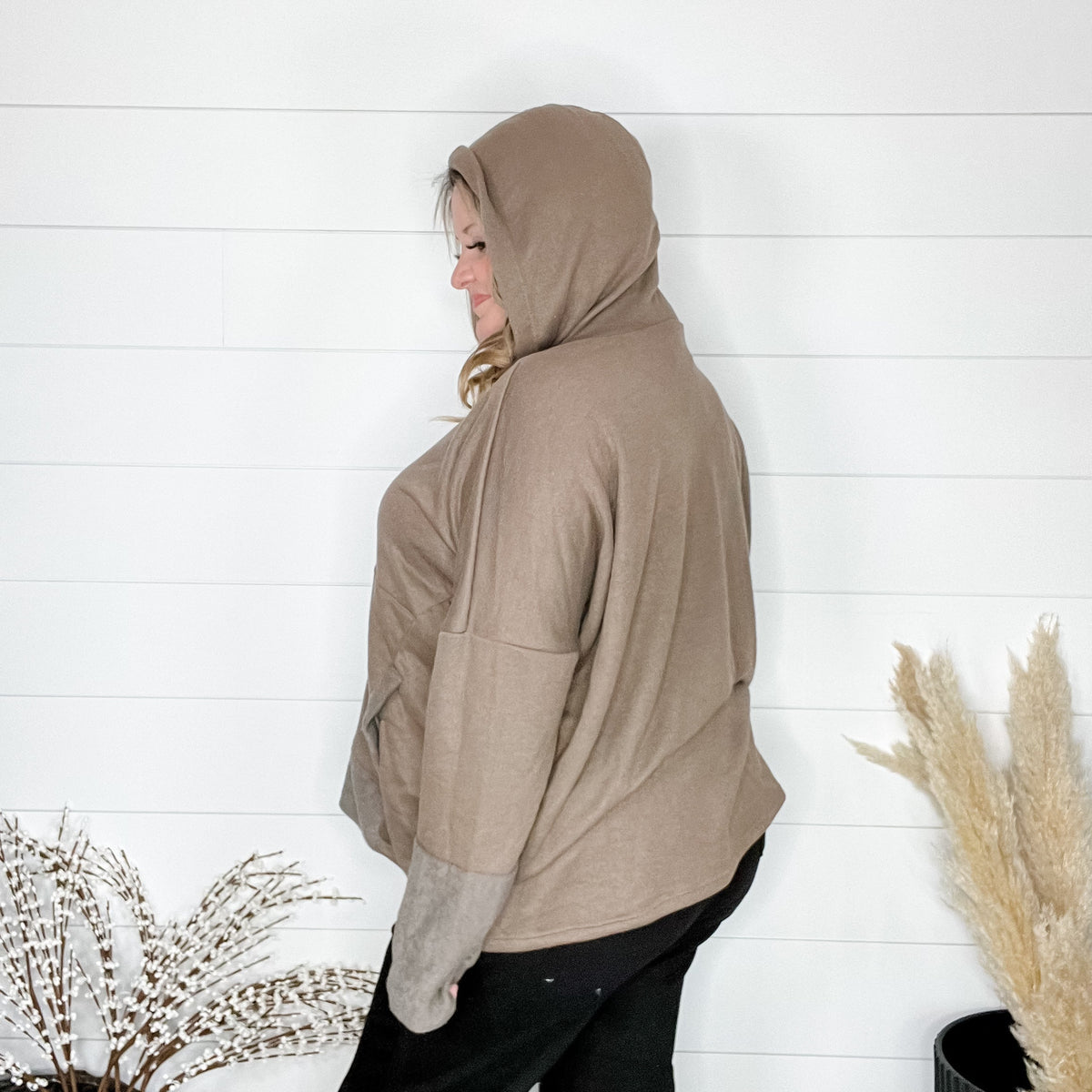 "Go For It" Long Sleeve Weekender with Hood (Mocha)