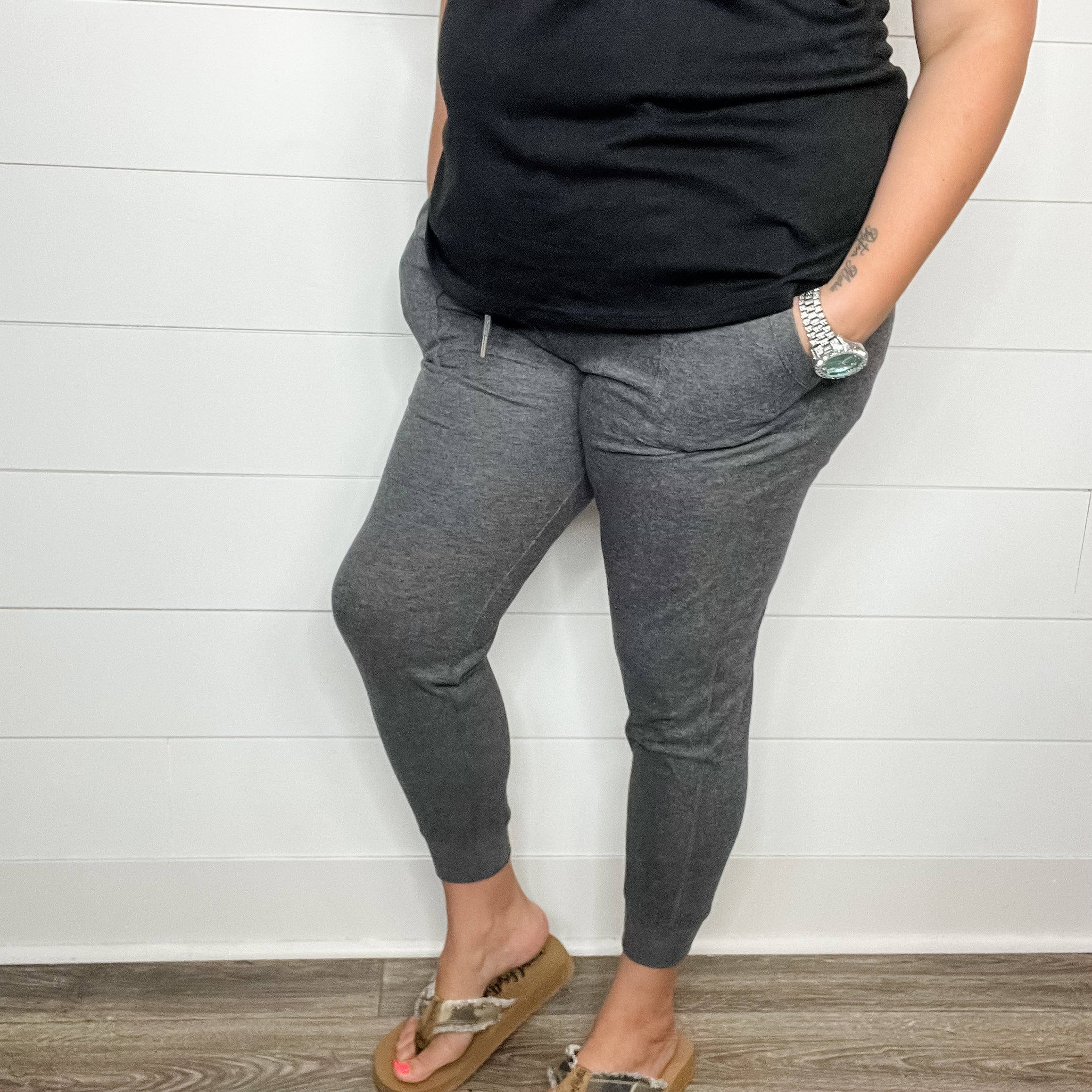 "Gold Medal" High-Waisted Jogger Leggings (Charcoal)-Lola Monroe Boutique