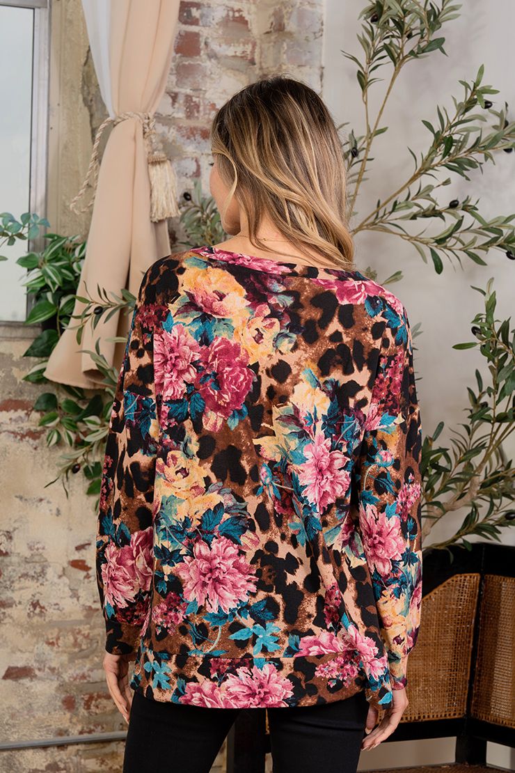 "Hollis" Long Sleeve Weekender Style Top