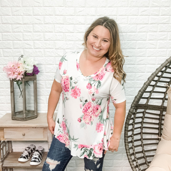 "Hope" Floral Ruffle Bottom V-Neck-Lola Monroe Boutique