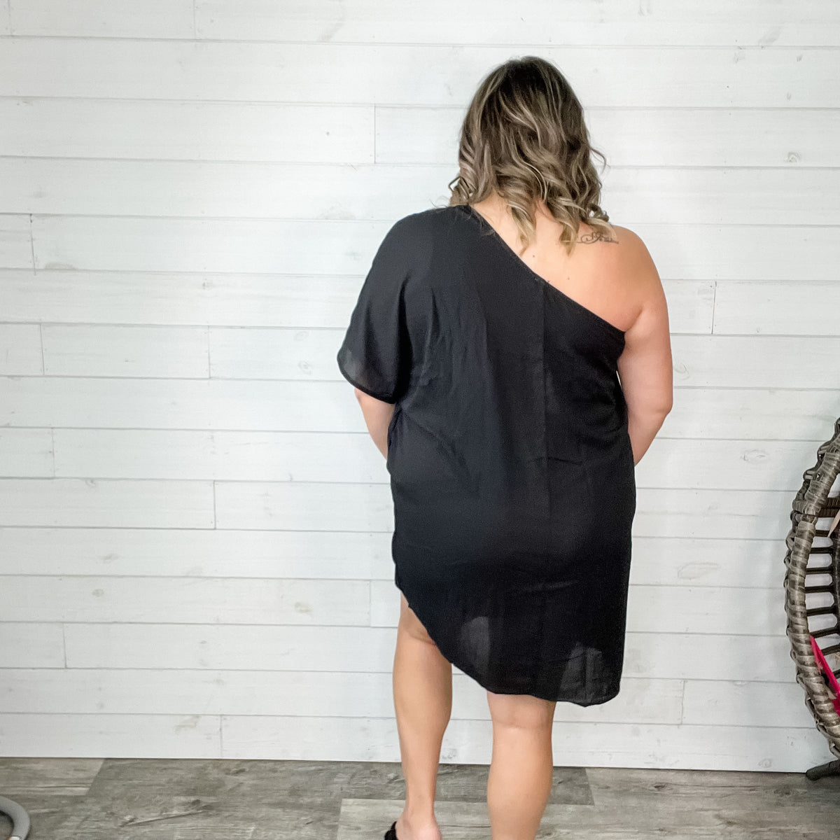 "Runway" One Shoulder Dress with Pockets (Black)