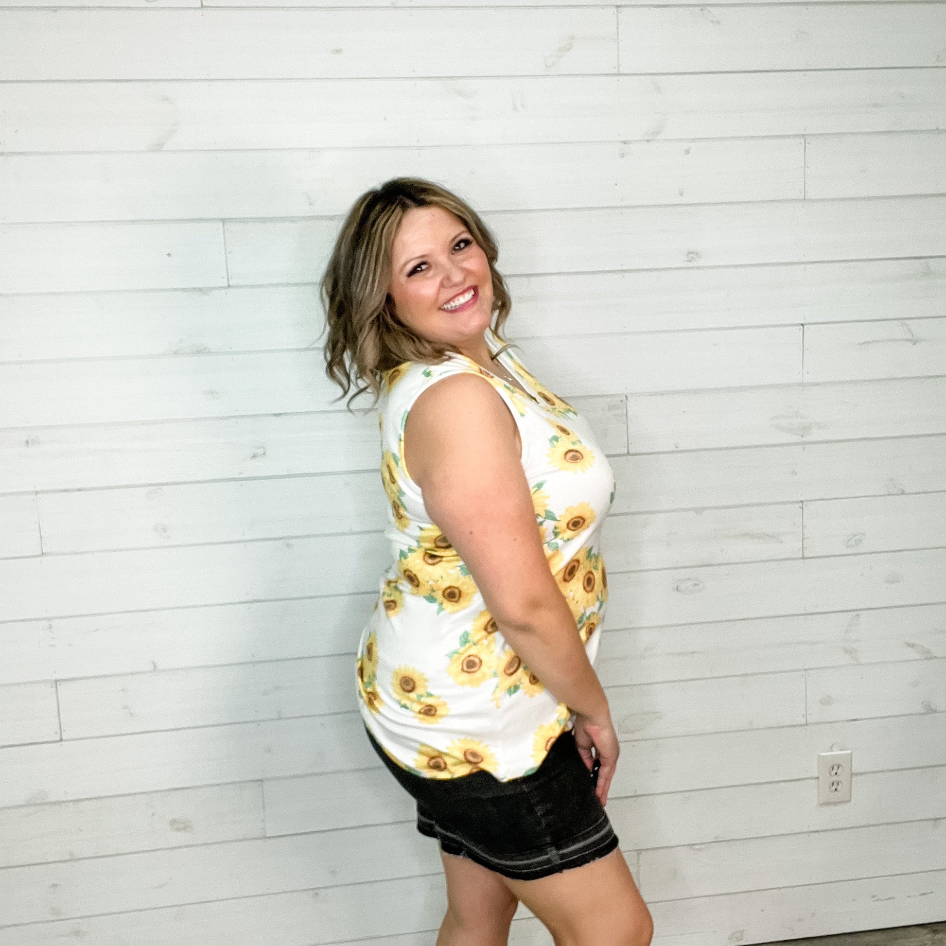 "Jayda" Sunflower Sleeveless V Neck