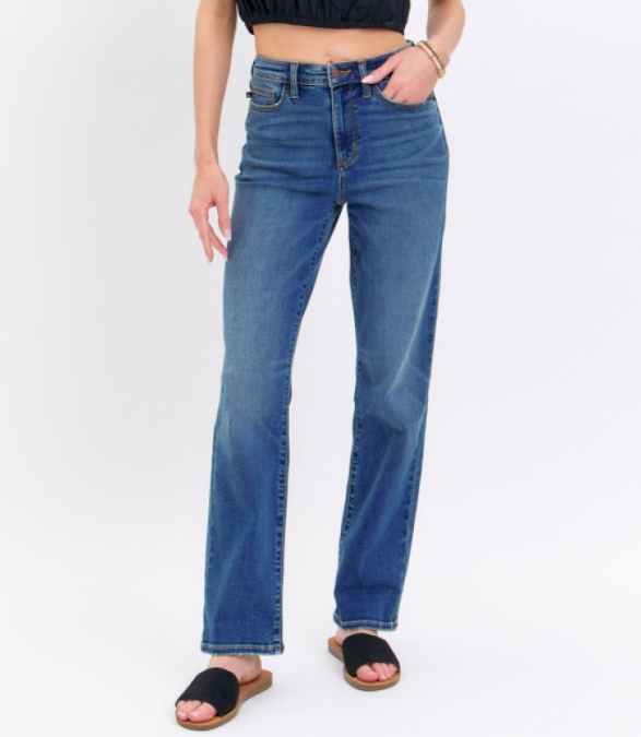 Judy Blue "Back For More" Straight Leg Jeans