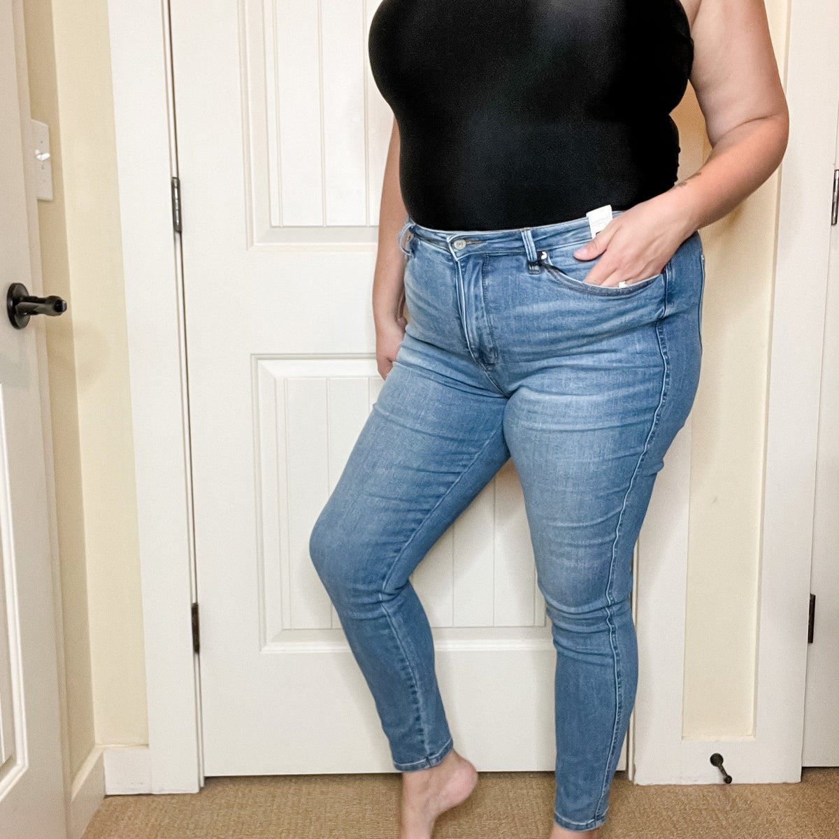 Judy Blue "Booty For Days" Tummy Control Skinny Jeans-Lola Monroe Boutique