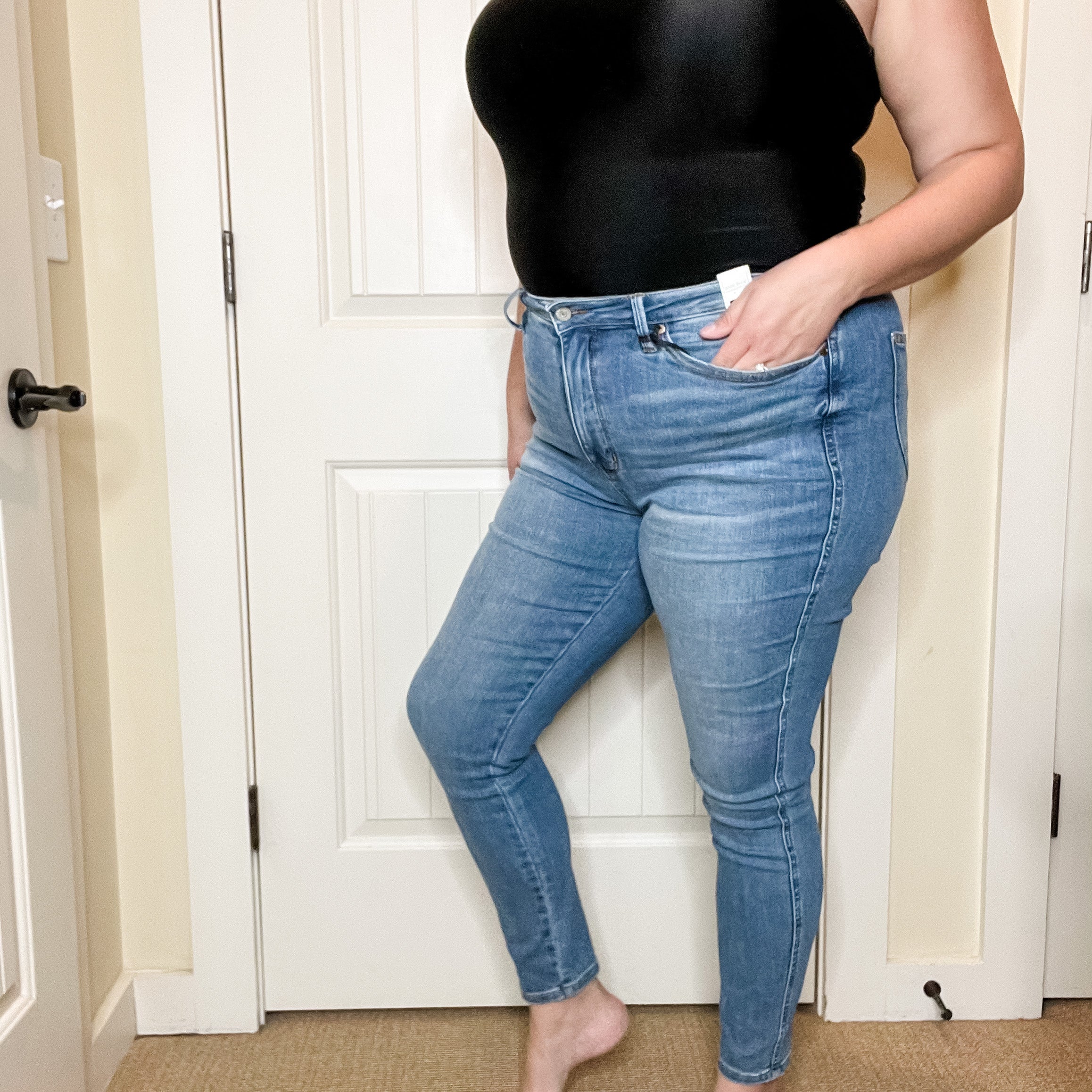 Judy Blue "Booty For Days" Tummy Control Skinny Jeans-Lola Monroe Boutique