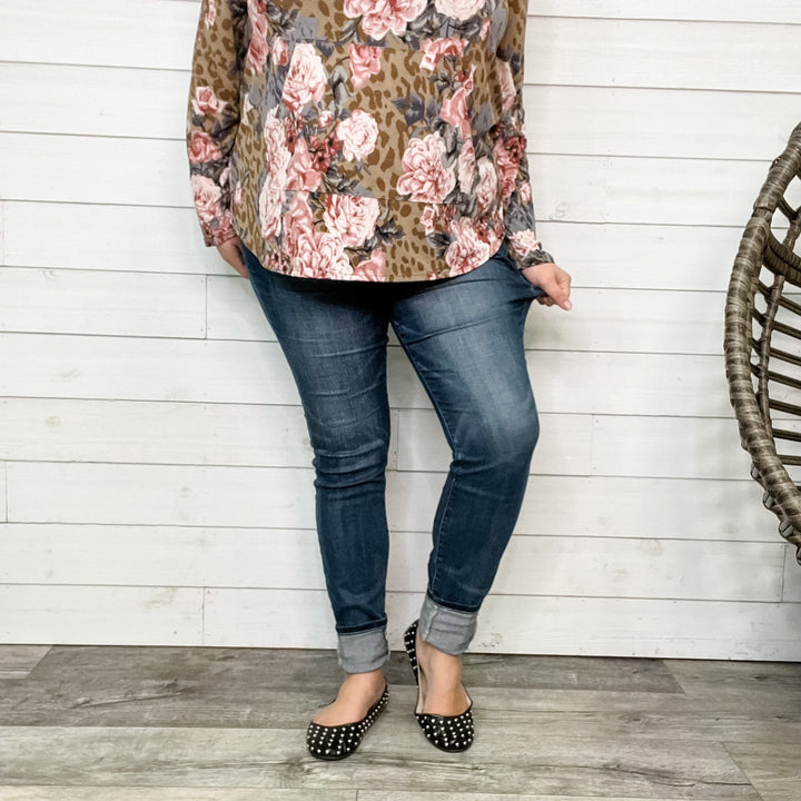 Judy Blue "Cool as a cucumber" Long Skinny Jeans