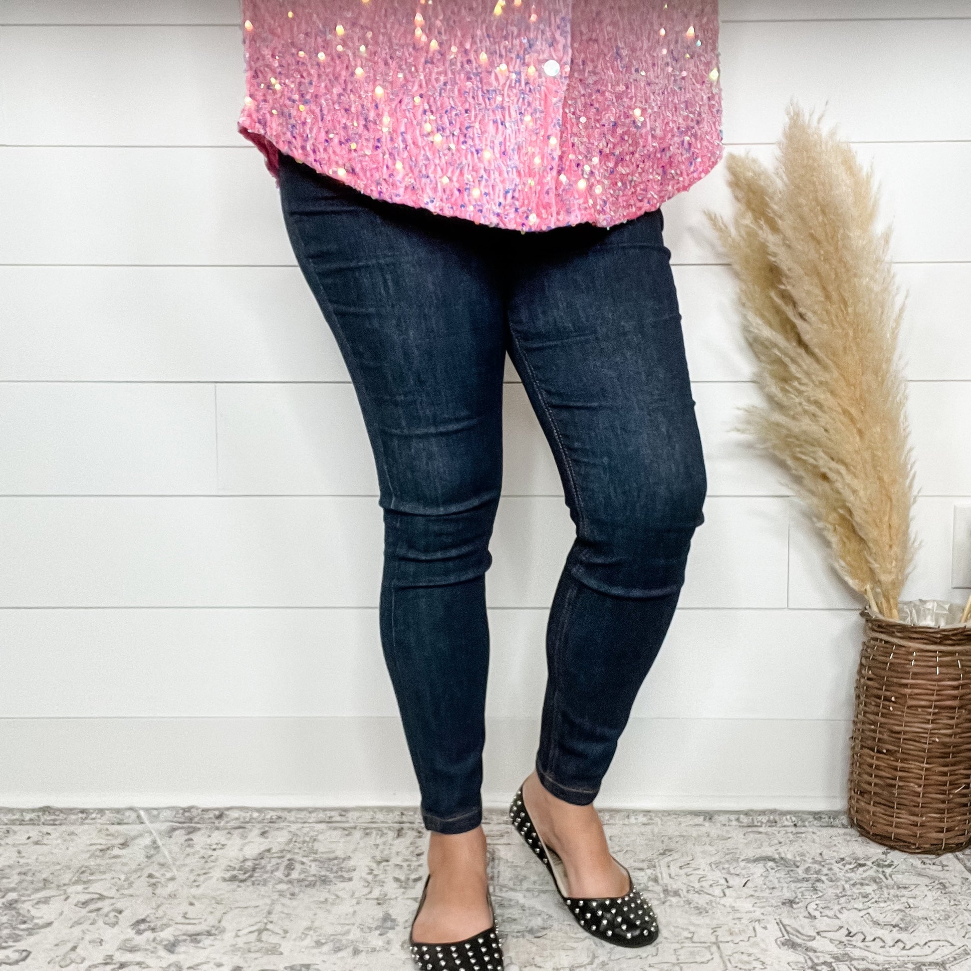 Judy Blue "Dark Alley" Skinny Jeans