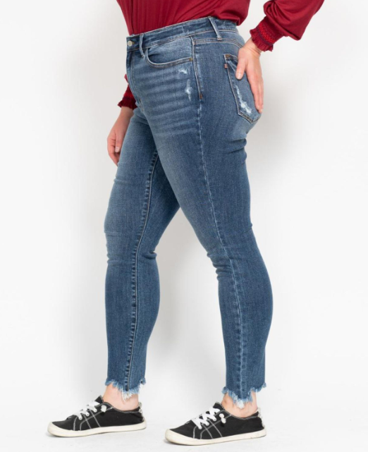 Judy Blue "Fins Up" Skinny Shark Bite Jeans