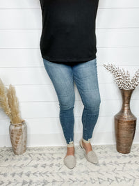 Judy Blue "Get It Right" Tummy Control Jeans-Lola Monroe Boutique