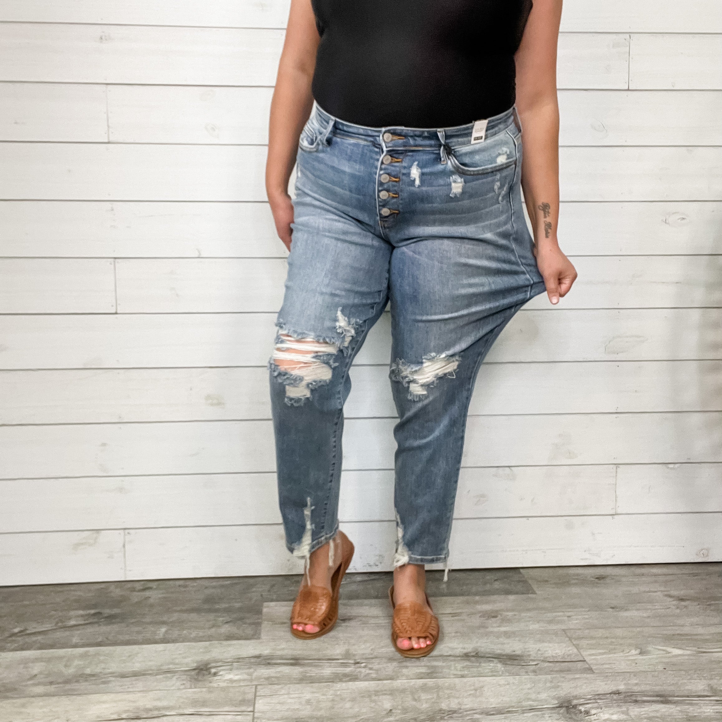 Judy Blue "Hey Geronimo" Buttonfly Boyfriend Jeans-Lola Monroe Boutique