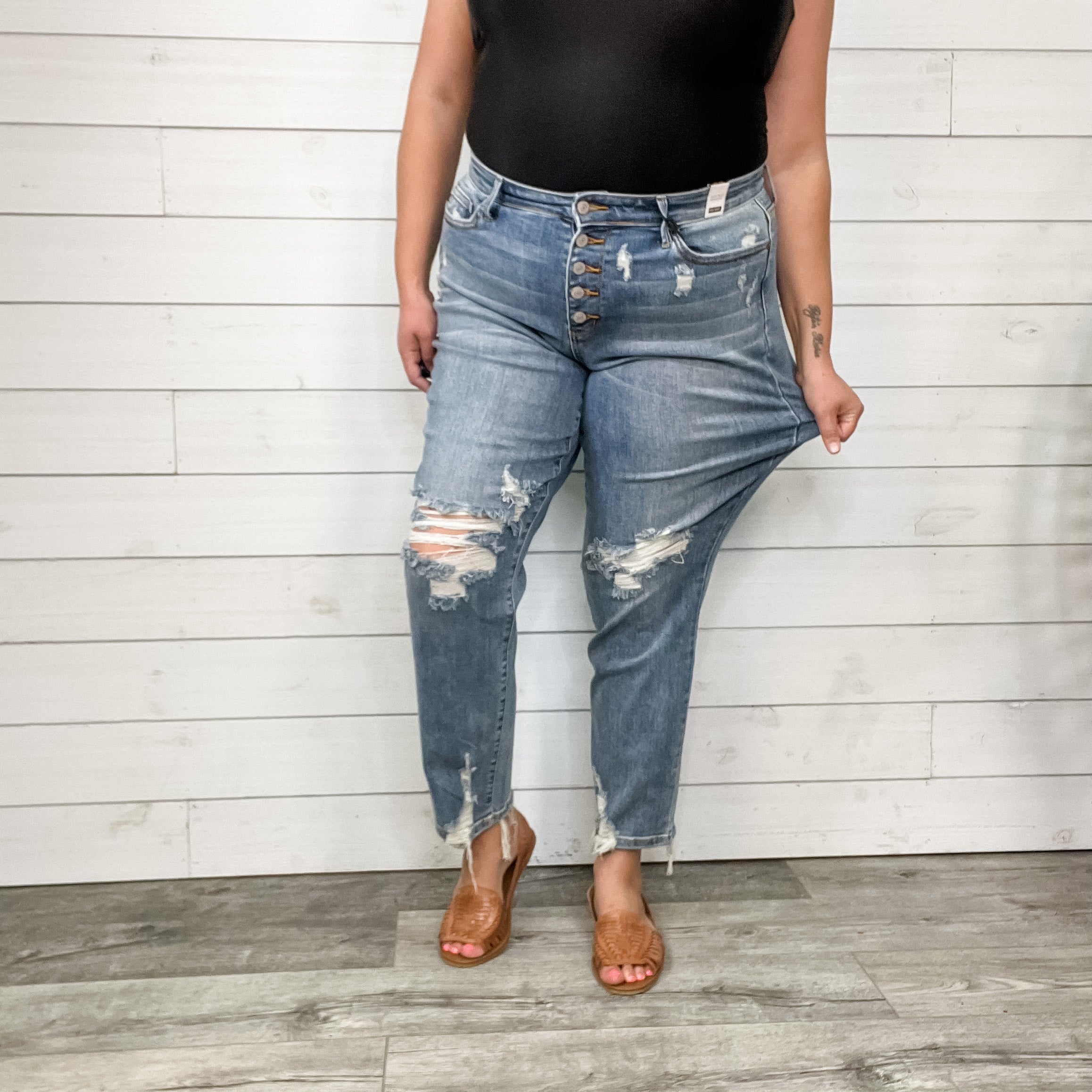 Judy Blue "Hey Geronimo" Buttonfly Boyfriend Jeans-Lola Monroe Boutique