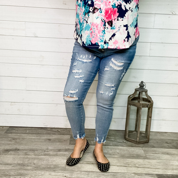 Judy Blue "Hold My Phone" Buttonfly Skinny jeans