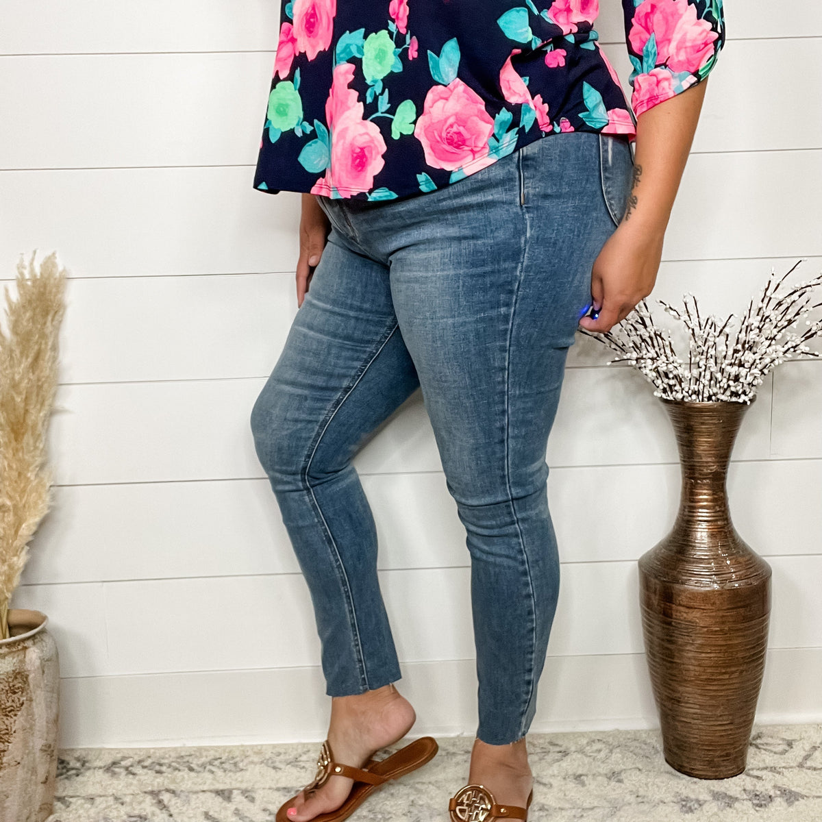 Judy Blue "Juicy Georgia" Tummy Control Skinny Jeans