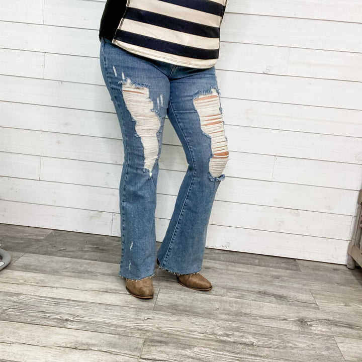 Judy Blue "Kiss My Sass" Flares