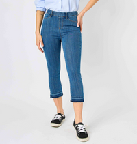 Judy Blue "Met Your Match" Pull On Jeggings Capris