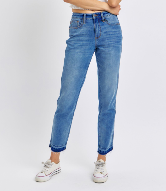 Judy Blue "Pretty Lady" Rigid Magic Jeans