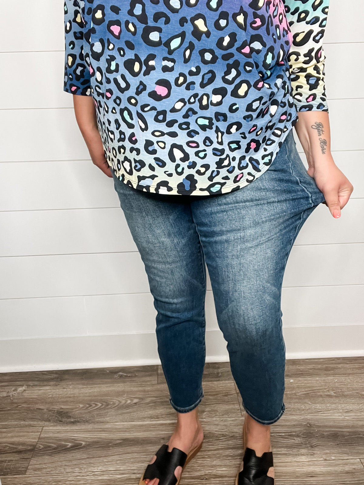 Judy Blue "Slimmy Shimmy" Slim Fit Tummy Control Jeans-Lola Monroe Boutique