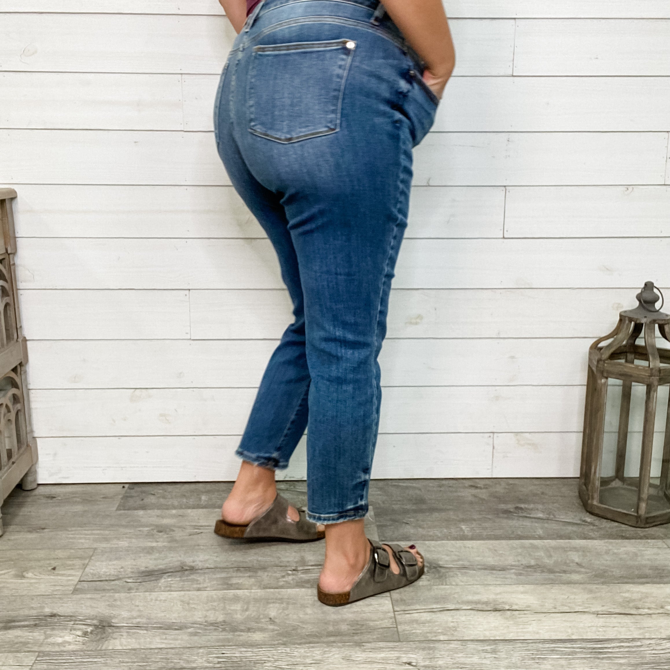 Judy Blue "Sneaky" Pete Boyfriend Jeans-Lola Monroe Boutique