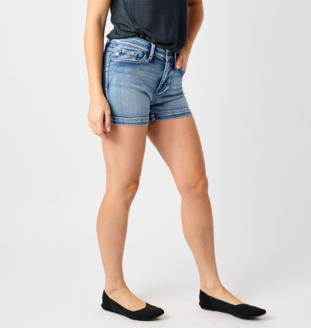 Judy Blue "Take A Peek" Button Pocket shorts