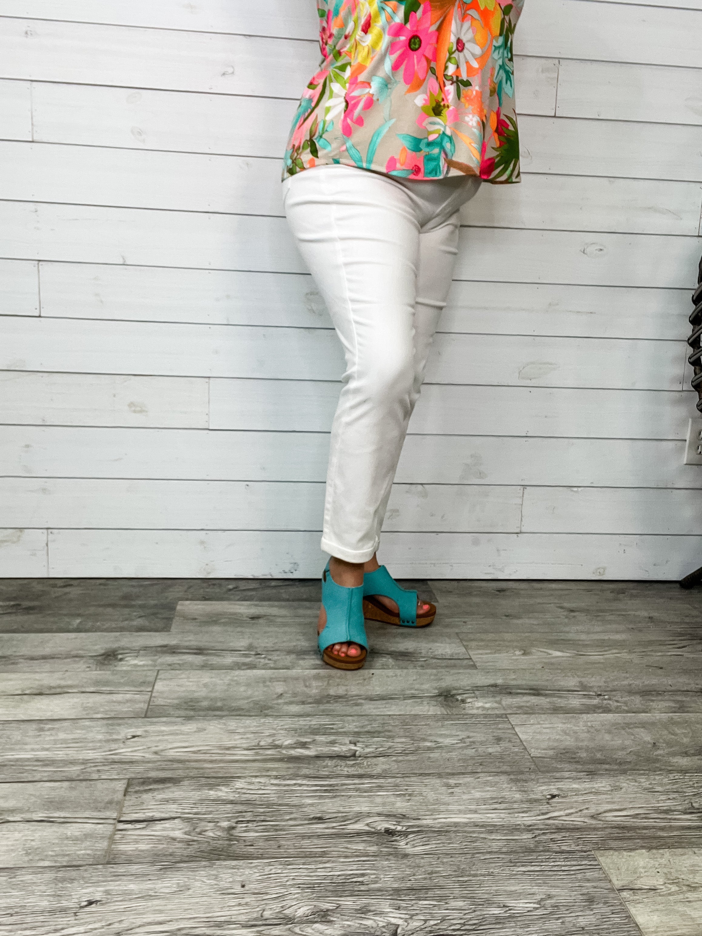 Judy Blue "White Before Labor Day" Boyfriend Jeans-Lola Monroe Boutique