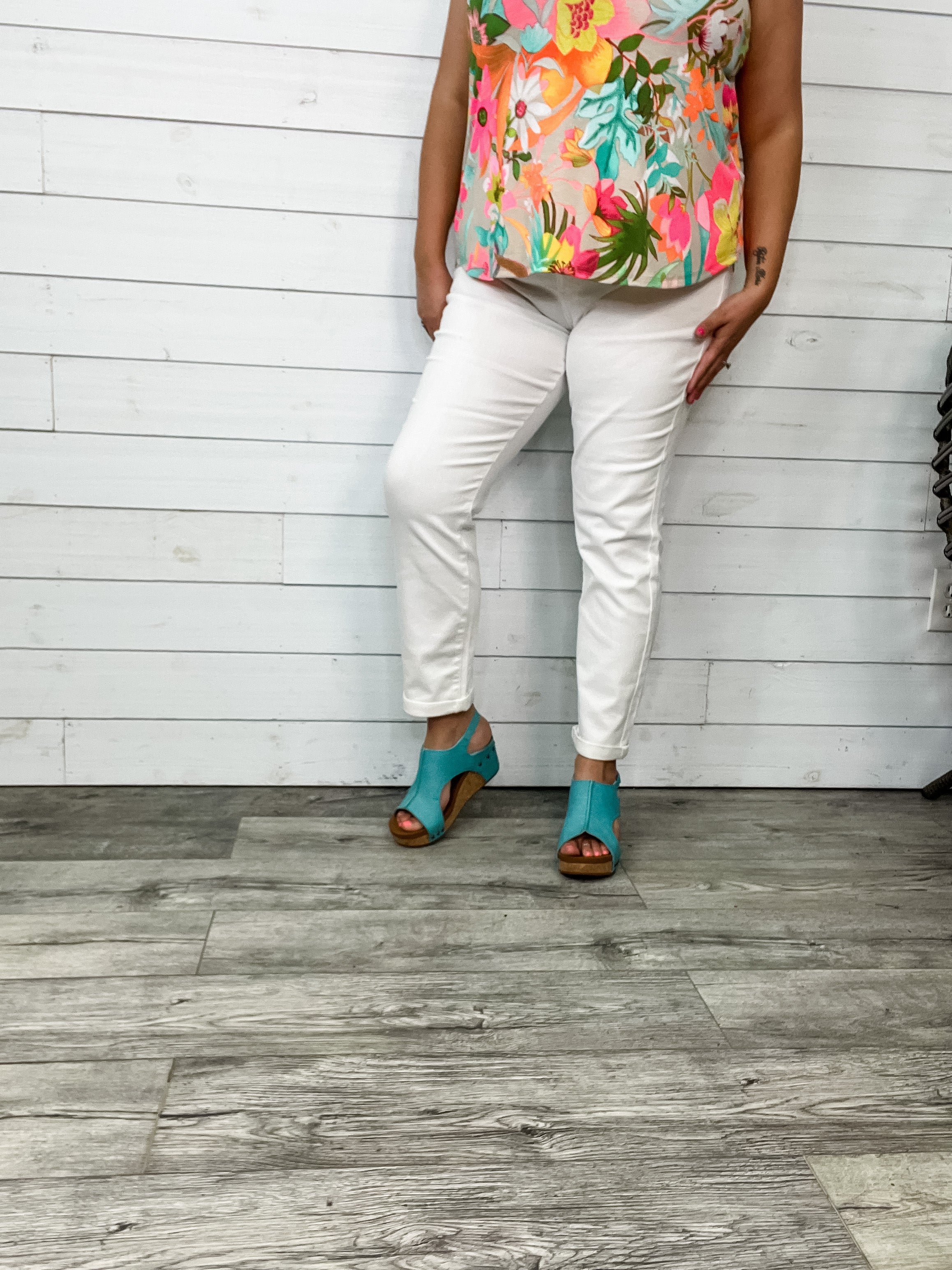 Judy Blue "White Before Labor Day" Boyfriend Jeans-Lola Monroe Boutique