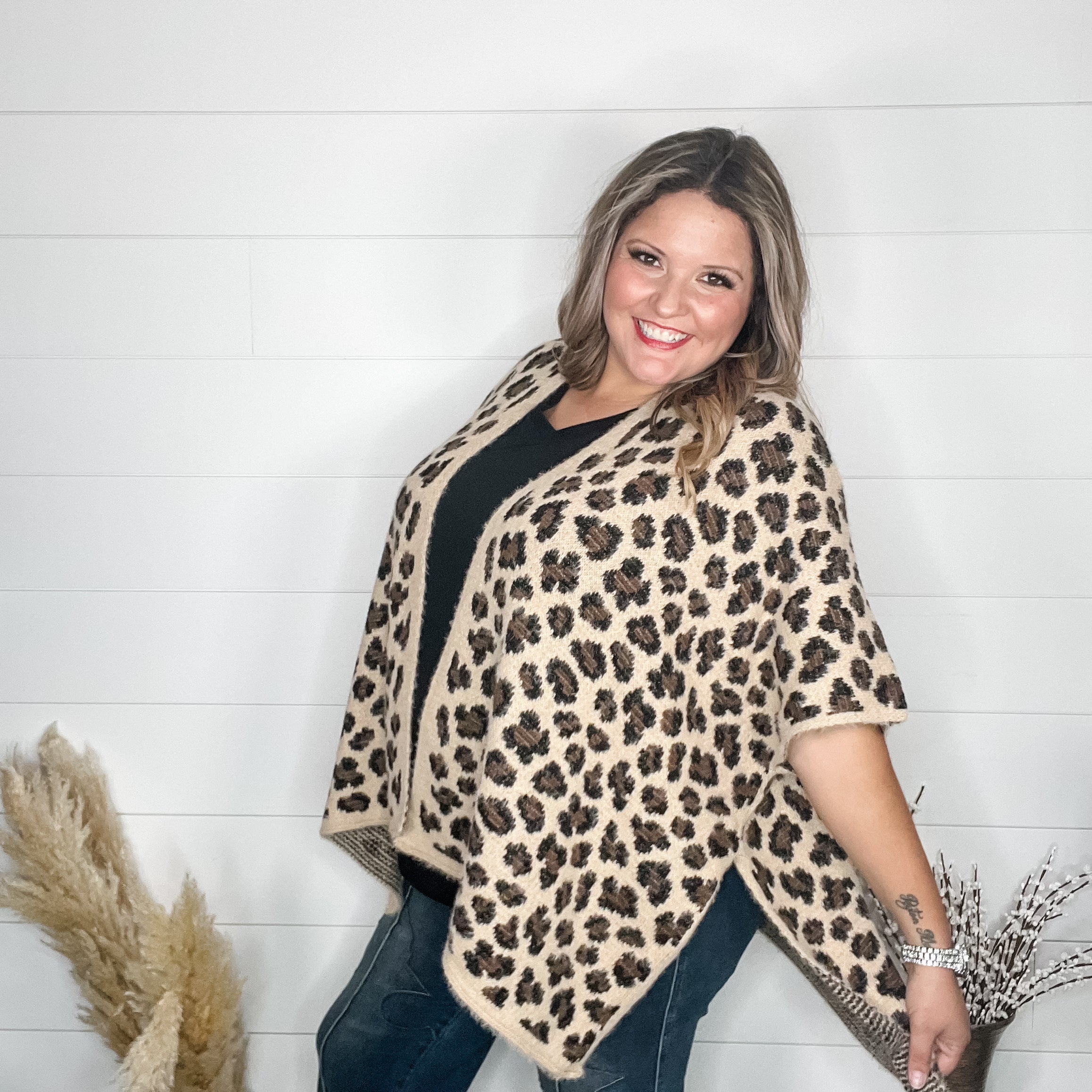 Leopard Pattern Kimono Sweater (Beige)-Lola Monroe Boutique