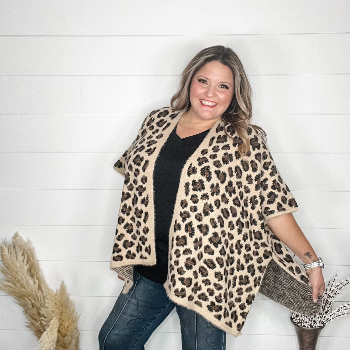 Leopard Pattern Kimono Sweater (Beige)-Lola Monroe Boutique