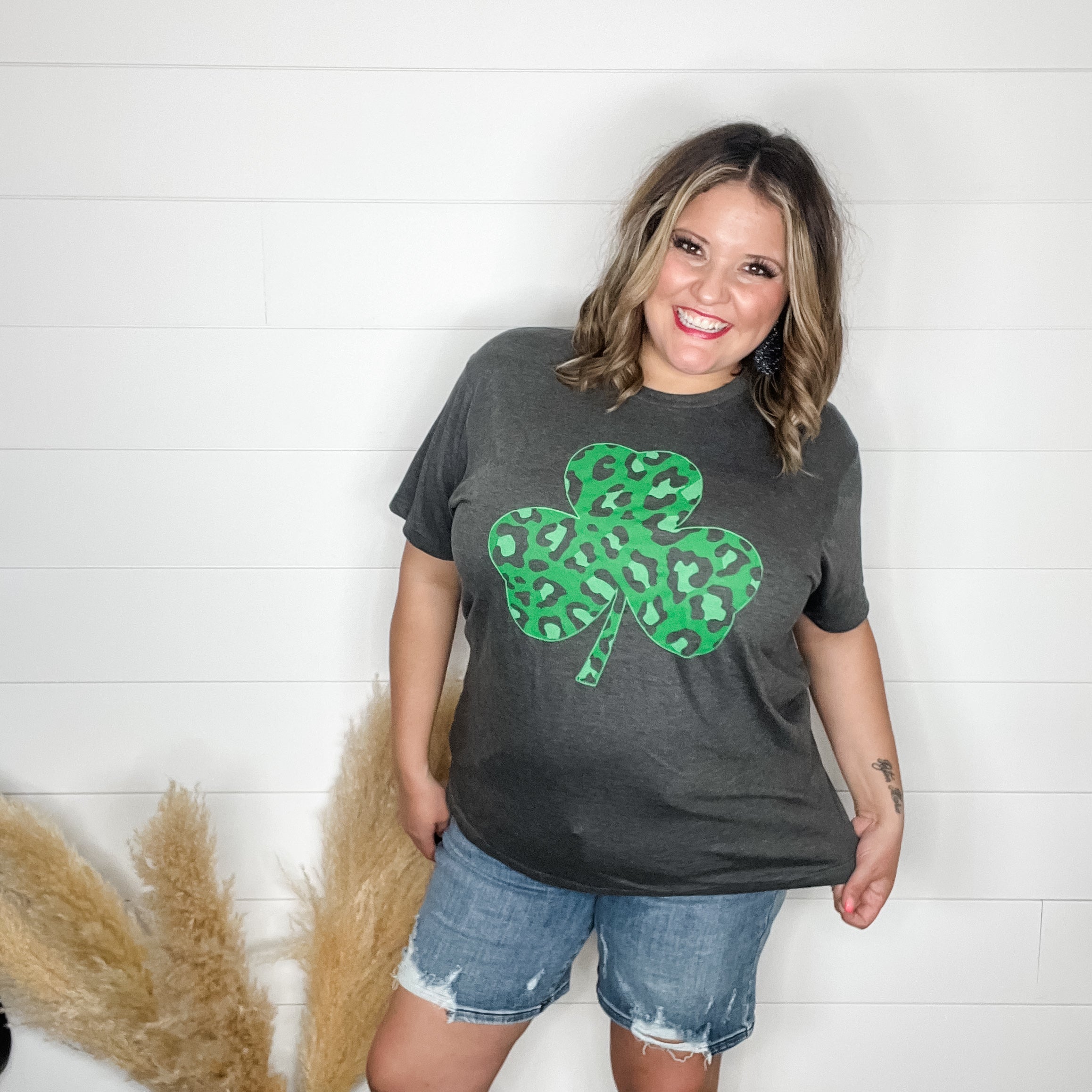 Leopard Shamrock Graphic Tee-Lola Monroe Boutique