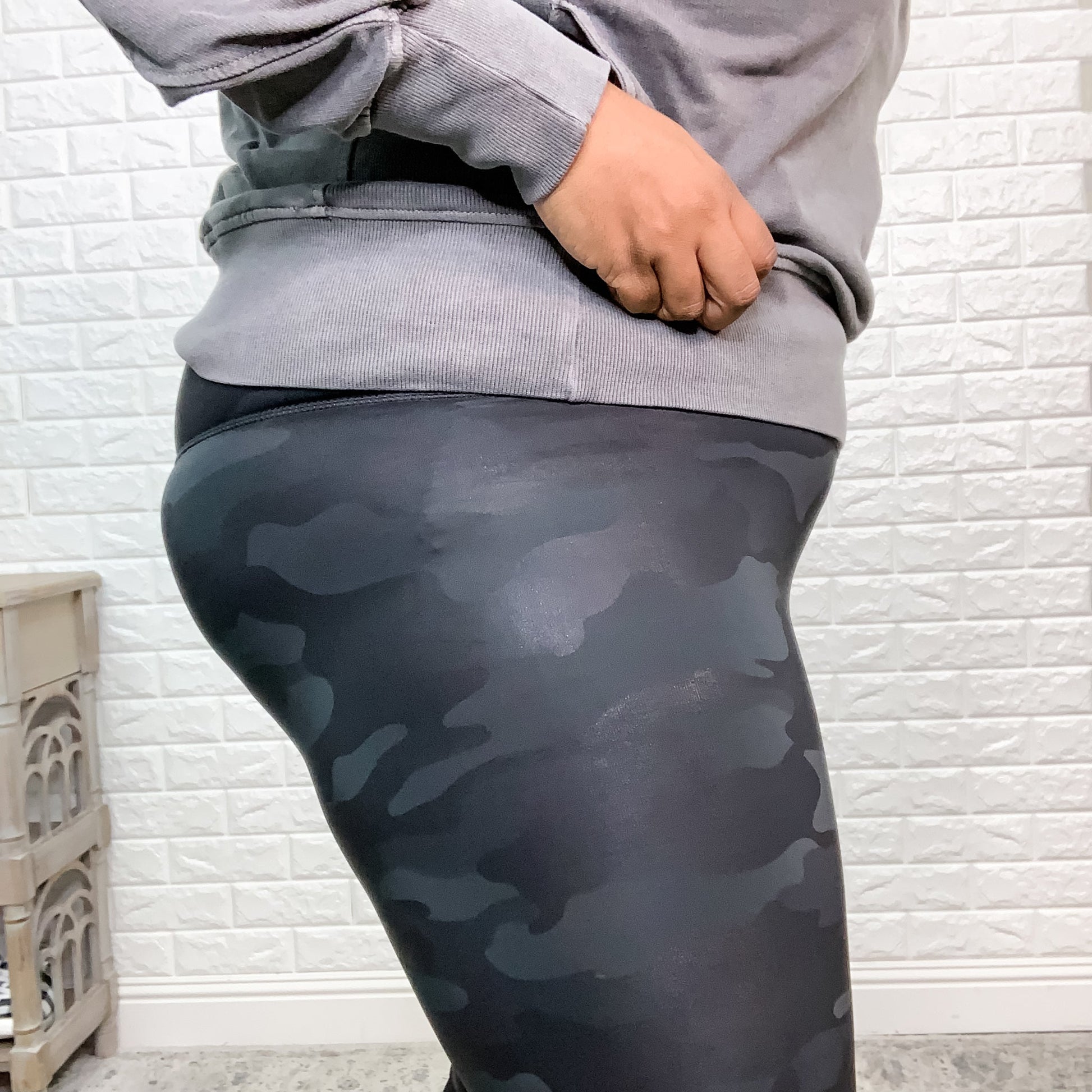Liquid Camo Leggings