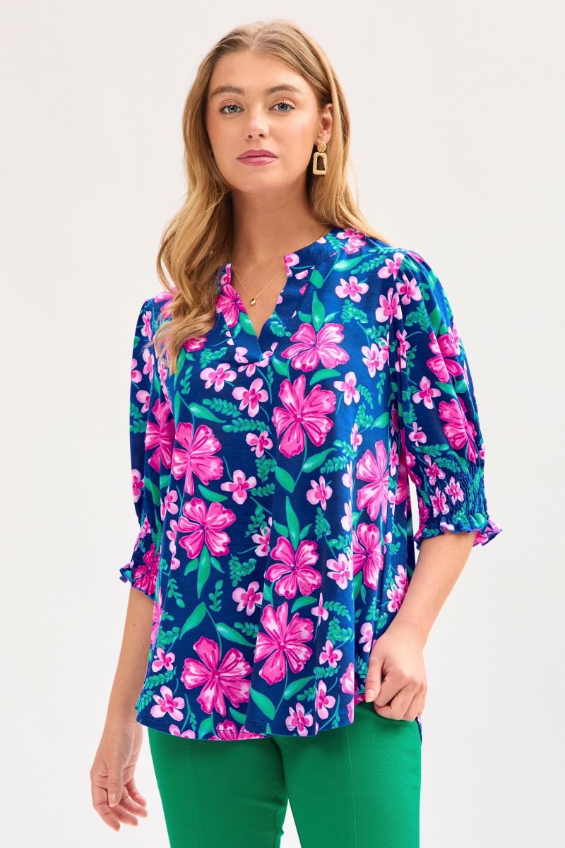 "Corning" 3/4 Smocked Sleeve Split Neck