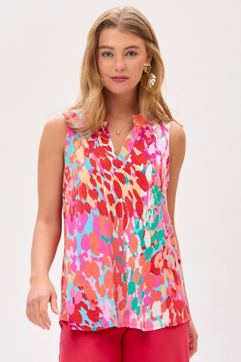 "Linus" Sleeveless Split Neck