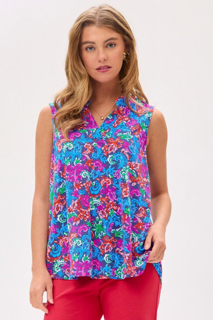 "Aberdeen" Sleeveless Split Neck